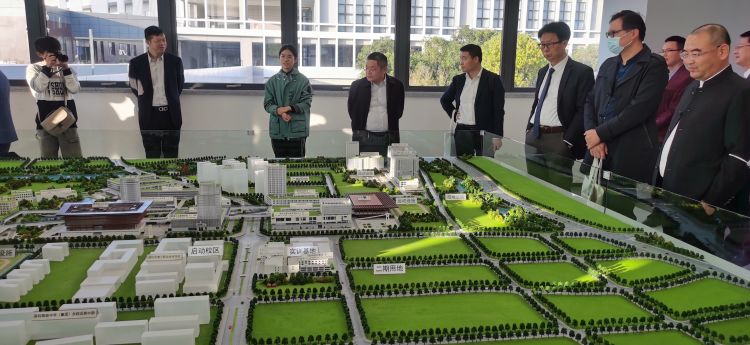 七七视频手机APP参加深圳技术大学新材料与新能源学院校企合作交流会-暨校企合作理事会成立大会